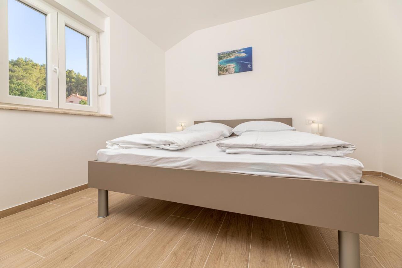 Apartments Sucic 2 Соліне Екстер'єр фото